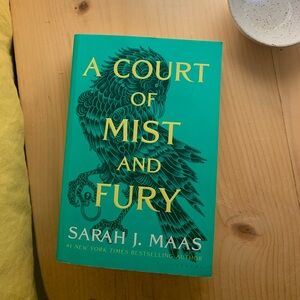 “A Court of Mist and Fury” by Sarah J. Maas- Book in excellent condition